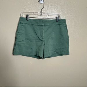 Loft Green The Riveria Shorts Size 6 NWT